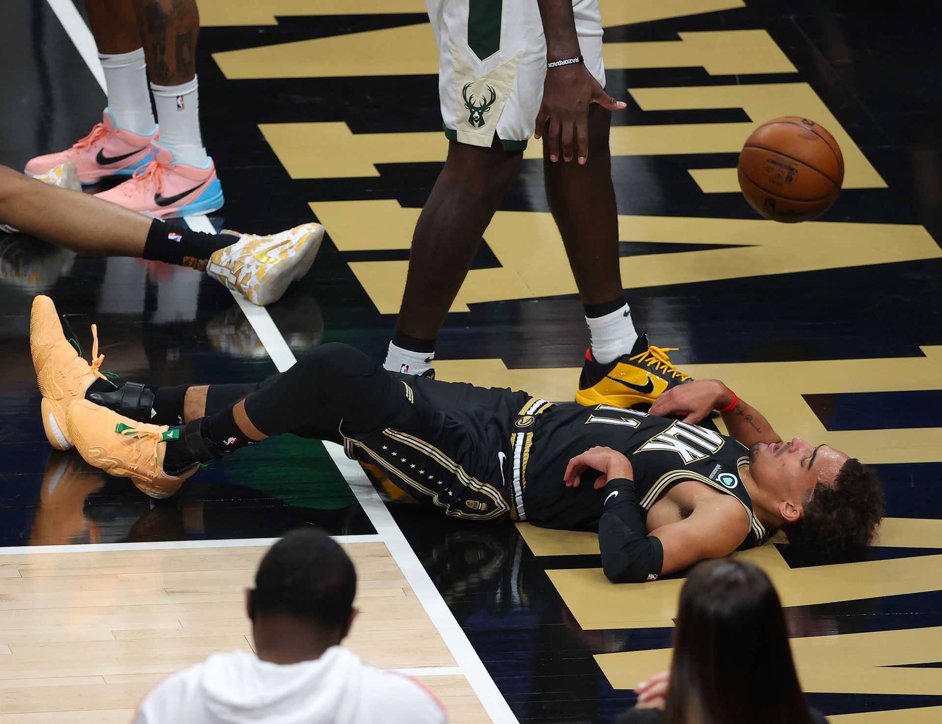 包含法兰克福内部会议纪要流出——冲刺阶段内部沟通，NBA总决赛使命明确，数据层面出现新趋势的词条