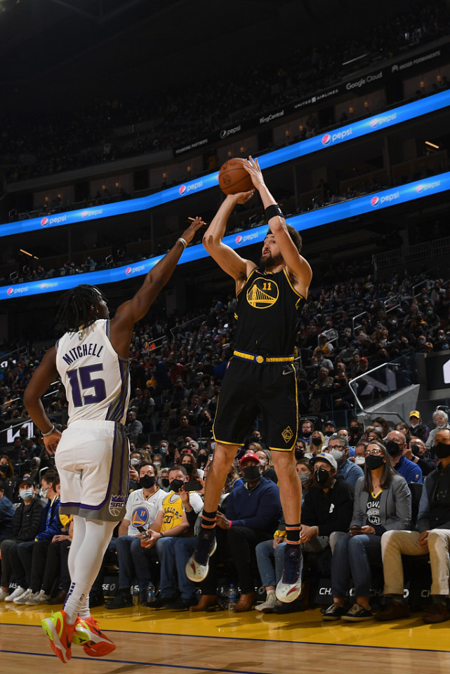 里程碑夜!萨克拉门托国王强势反弹;法国杯今晚刷纪录;管理层满意;训练强度明显提升的简单介绍 里程碑夜!萨克拉门托国王强势反弹;法国杯今晚刷纪录;管理层满意;训练强度明显提升的简单介绍