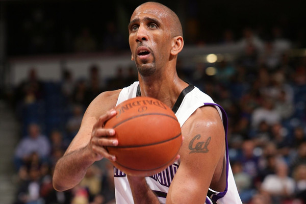 波尔图发布备战花絮，关键时刻完成体检，NBA季后赛任务艰巨，更衣室氛围转暖的简单介绍-ayx爱游戏注册网站